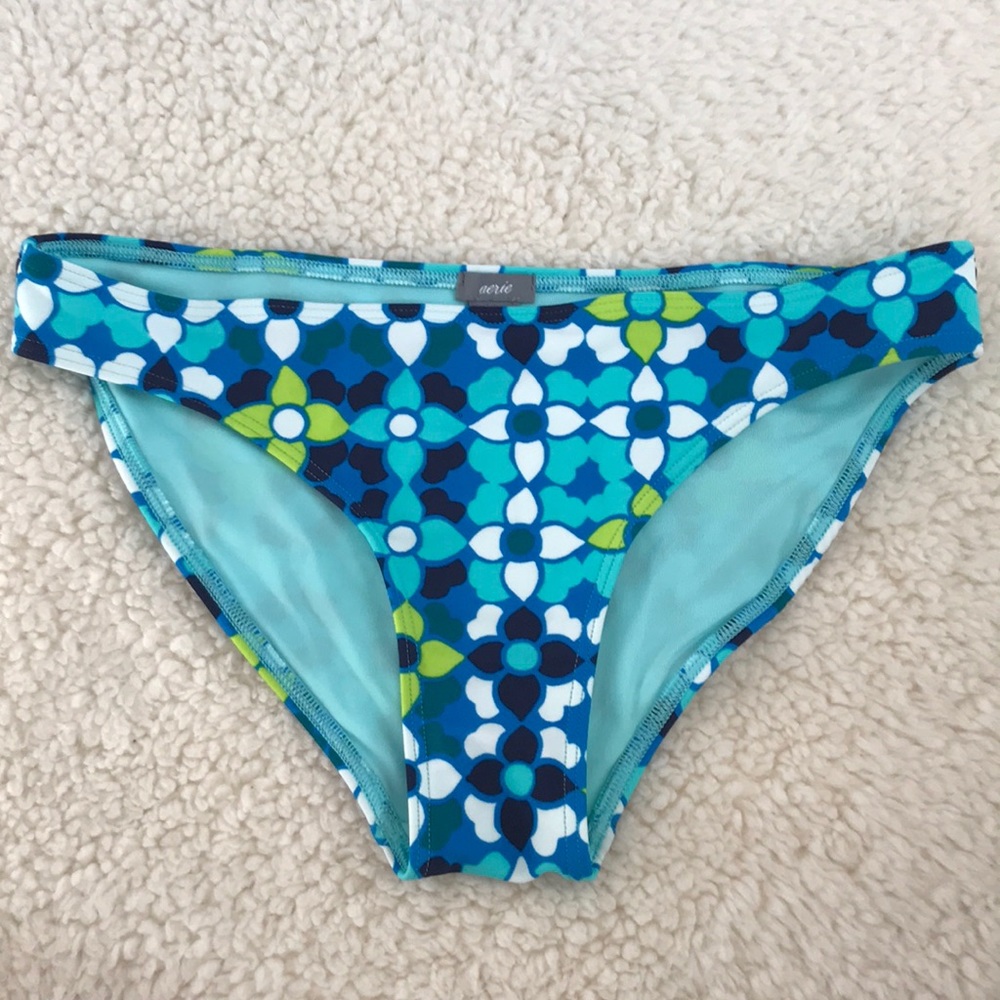 NWOT Aerie bikini bottoms